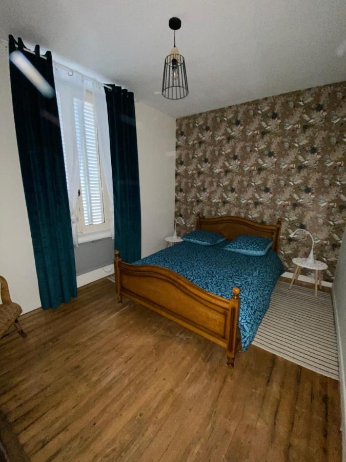 Apartamento Gite Les Domaines Avallon Exterior foto