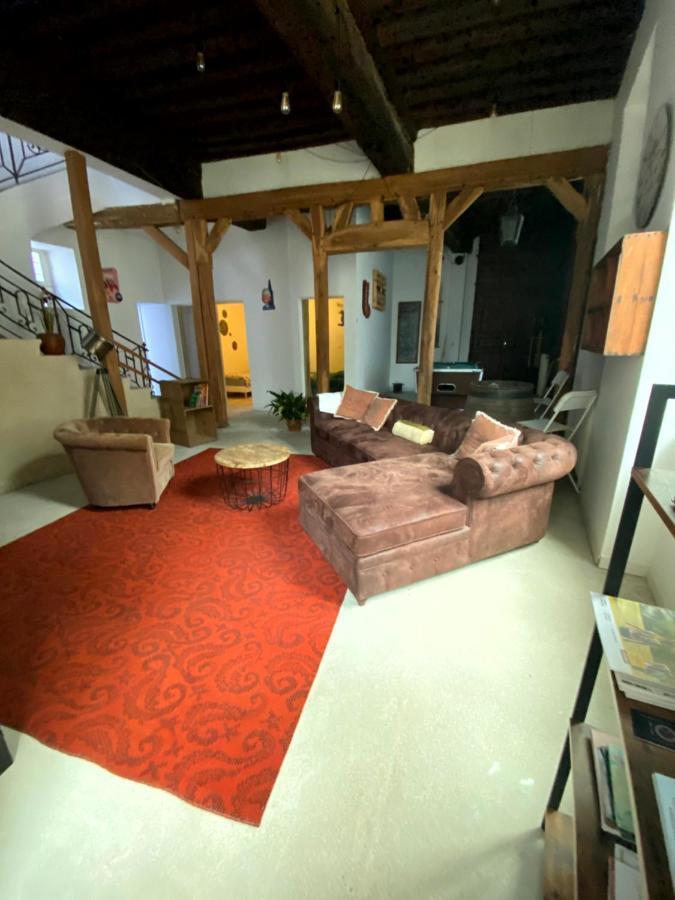 Apartamento Gite Les Domaines Avallon Exterior foto